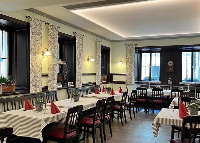 Und Restaurant Neuhauser