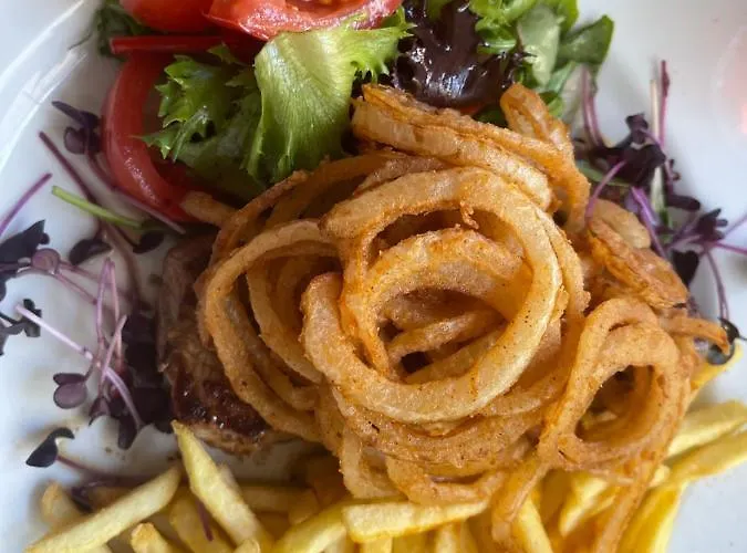 Und Restaurant Neuhauser Ξενοδοχείο Volkach