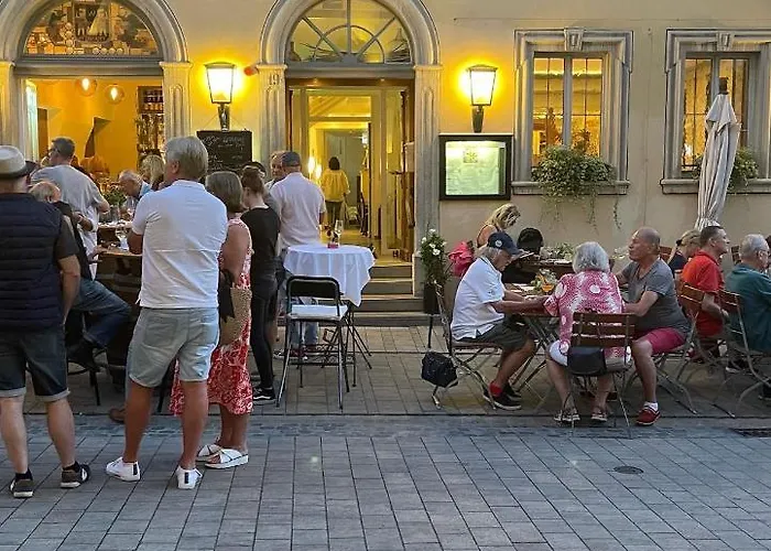 Und Restaurant Neuhauser