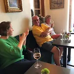 Hotel Und Restaurant Neuhauser Volkach