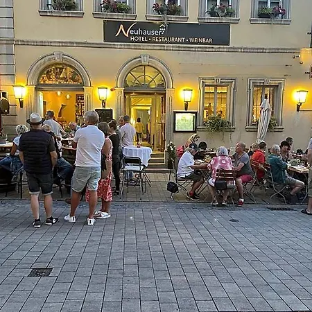 Und Restaurant Neuhauser Hotel *